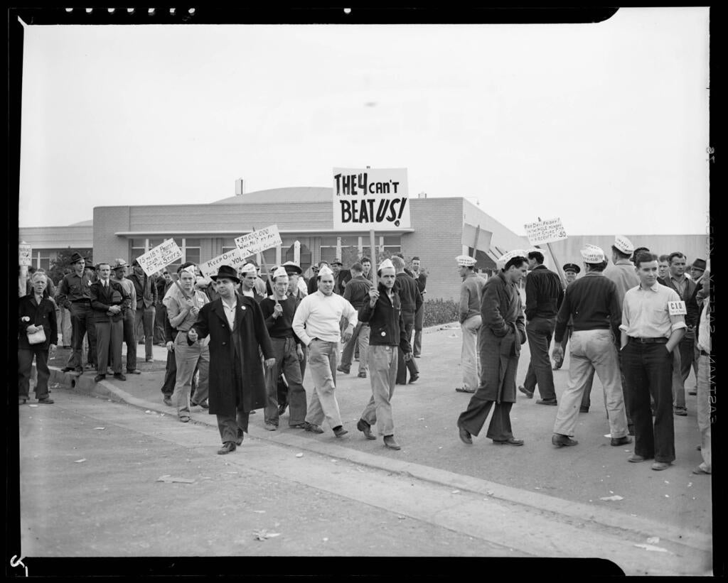 Strikers at Vultee, Downey, Calif., 1940
