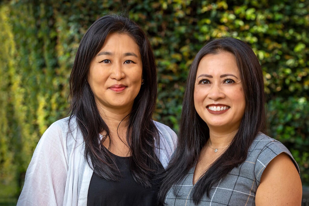 Linda Truong (right) of the USC Libraries with Grace Ryu (left) of USC's East Asian Studies Center (USC Photo/Gus Ruelas)