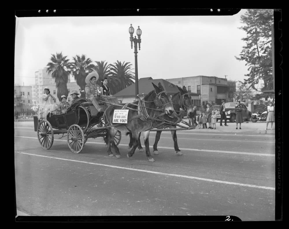 Cavalcade of the West parade for the Sixth War Loan drive in Los Angeles, 1944