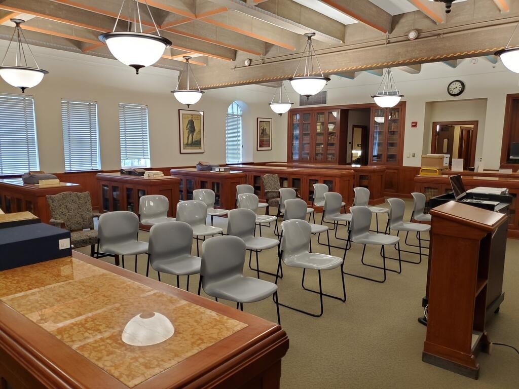 Image of DML206, Instruction Space in Special Collections